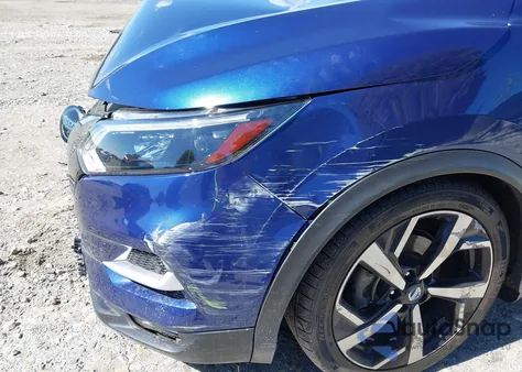 2021 Nissan Rogue Sport Sl Awd Xtronic Cvt z USA, uszkodzony, nr VIN JN1BJ1CW2MW438388